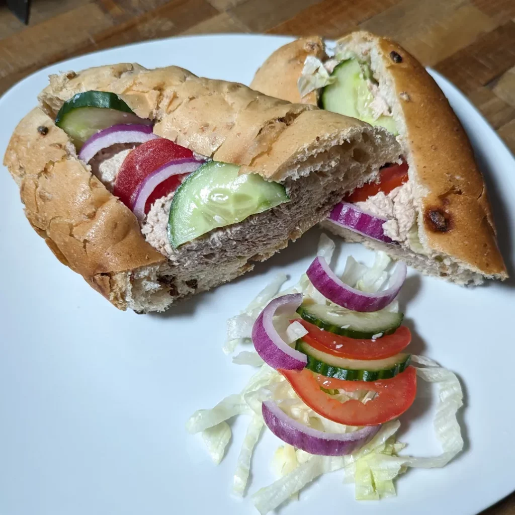 Tuna-Mayo-Salad-Roll